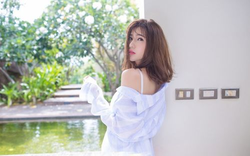 两个男孩子车车软件导航演示